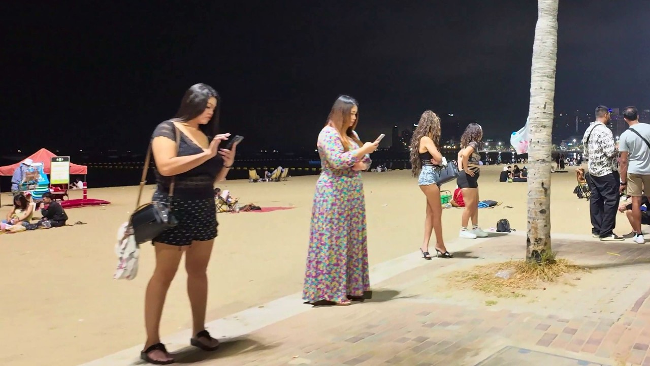 Beach Road Pattaya After Dark | Immersive Night Walk 4K