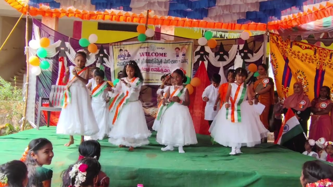 2nd class girls dance