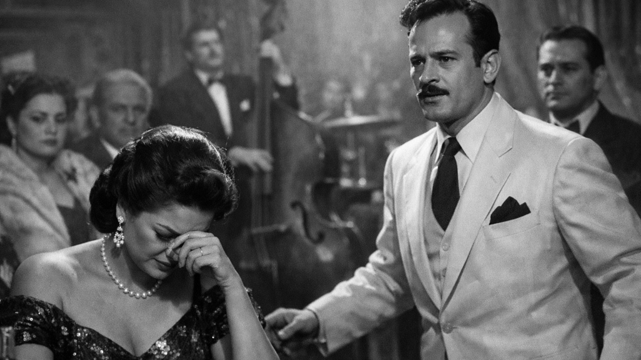 Lola Beltrán fue humillada en el club — Pedro Infante dio un paso al frente y cambió su destino