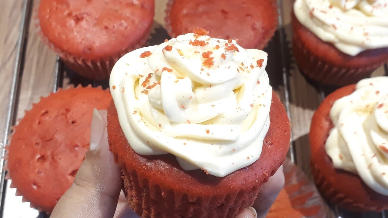Red Velvet Cupcake Recipe Without Oven||Red Velvet Muffin