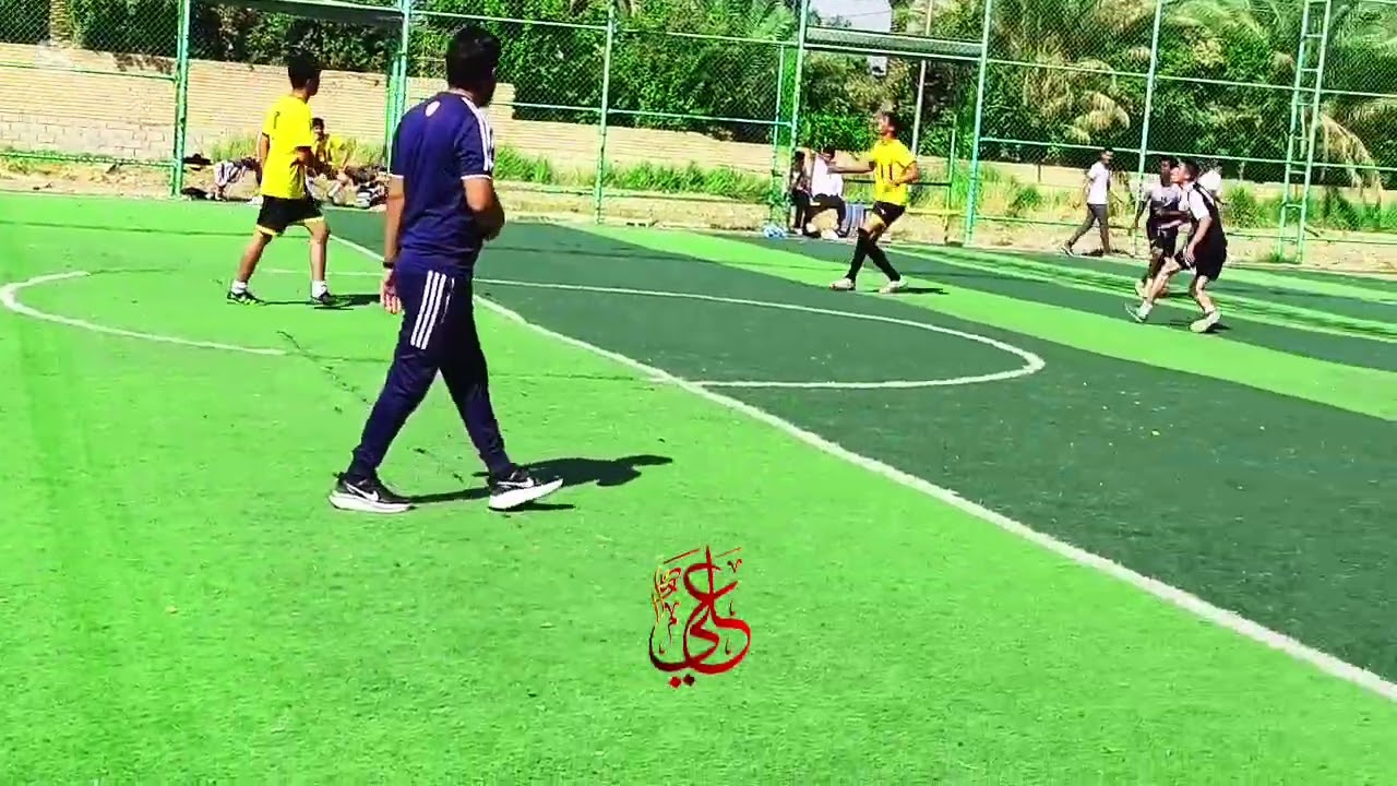 مدرسة اعدادية الايمان بطولة المدرسة في ملعب الحصي فوز الرابع الأدبي ع السادس الادبي 