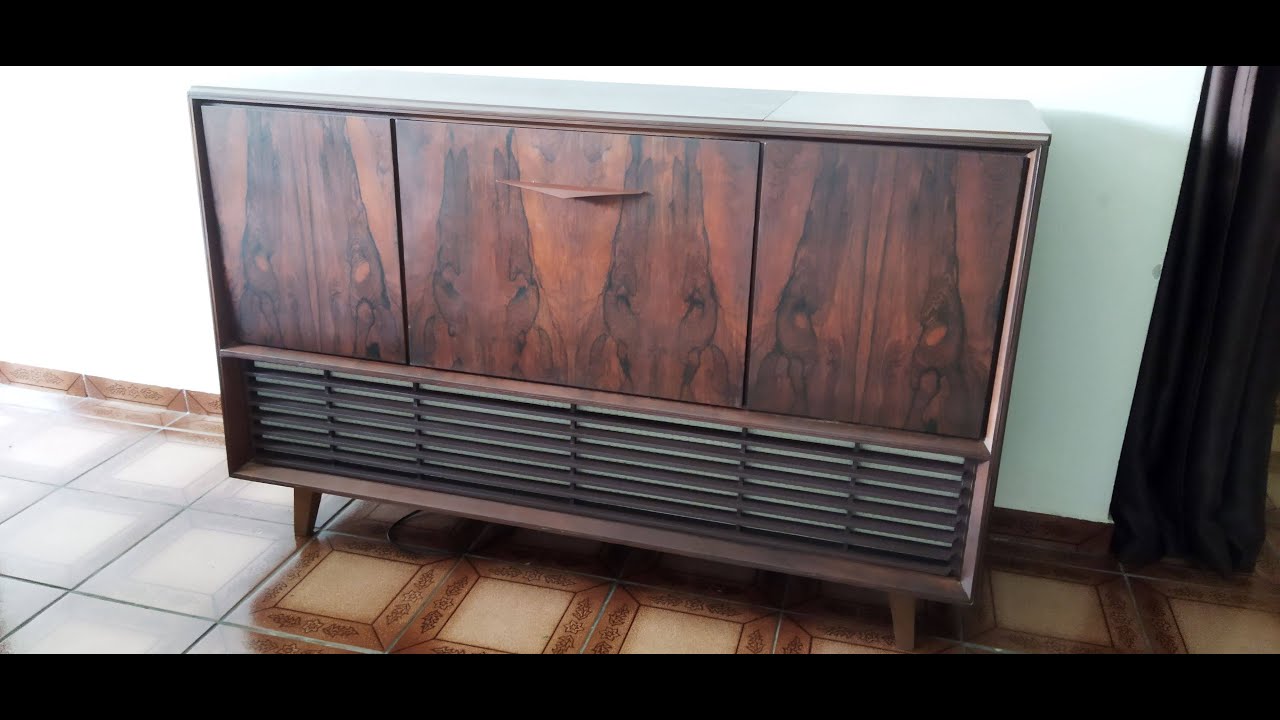 Rádio Vitrola Telefunken Dominante ECO restaurada com reverb de mola original.  (TW504)