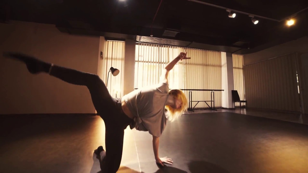 Chandelier - Sia - DS2DIO Performing Arts - Dancer Lana Fahmi