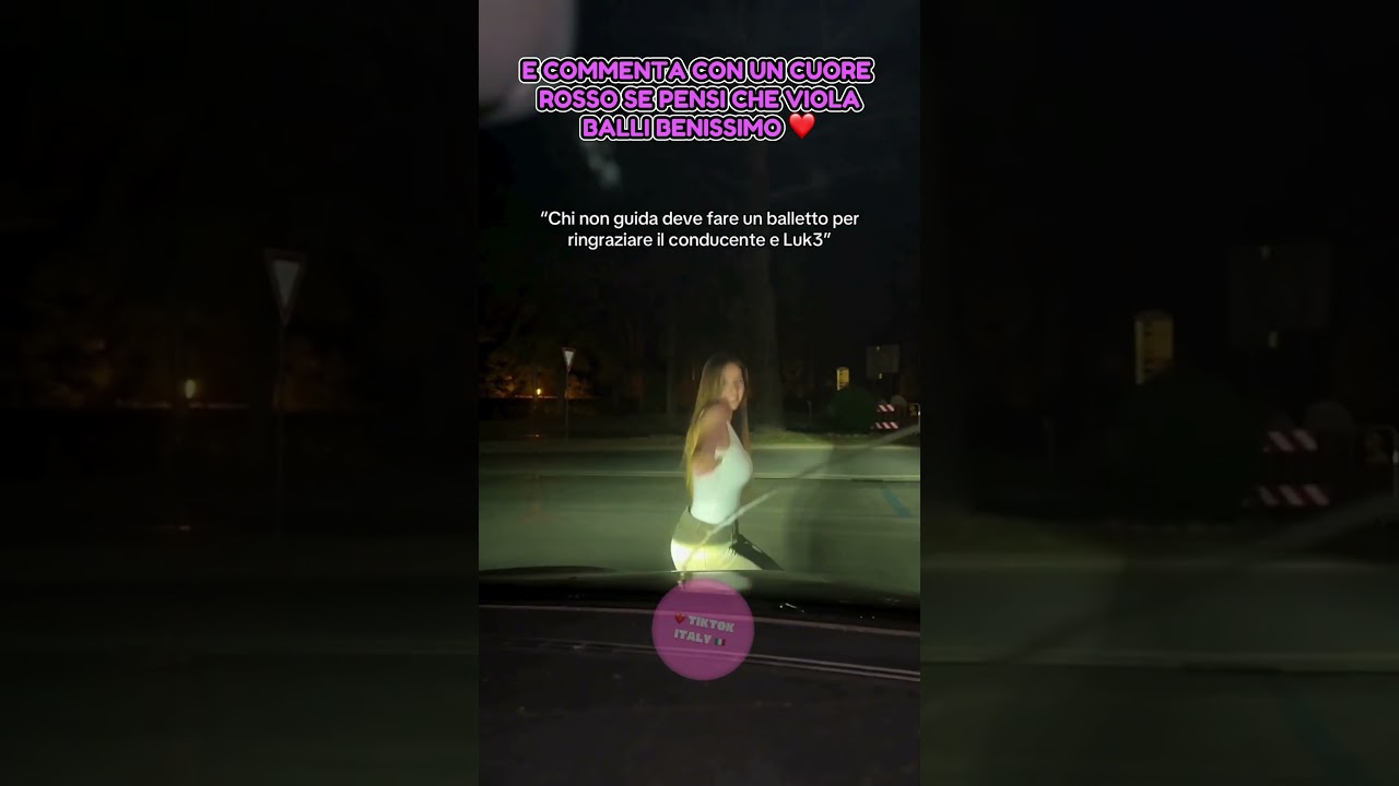 VIOLA SILVI FA UN BALLETTO PER RINGRAZIARE DEL PASSAGGIO #shorts #tiktok #neiperte #perte