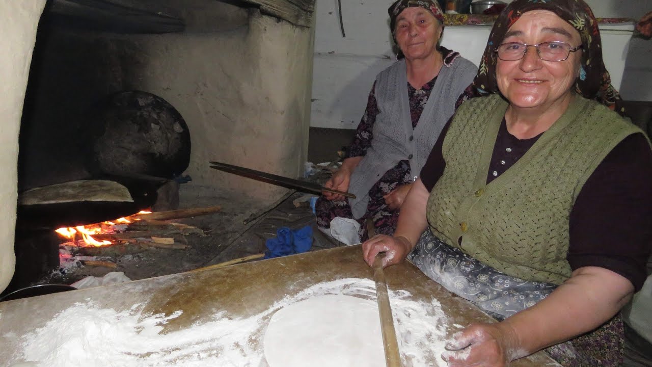 Ocak başında etli ekmek nasıl yapılır tarifi
