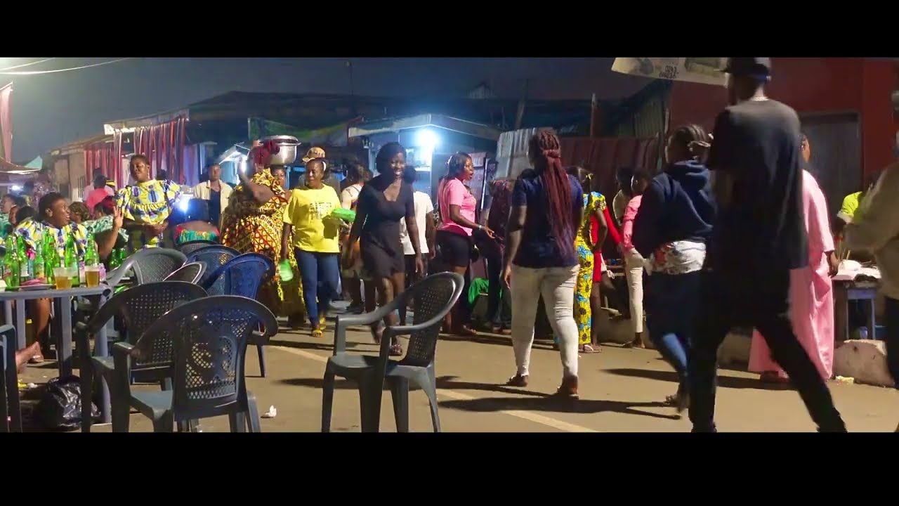 BUSY STREETS AMBIENCE AFRICA GHANA ACCRA OSU