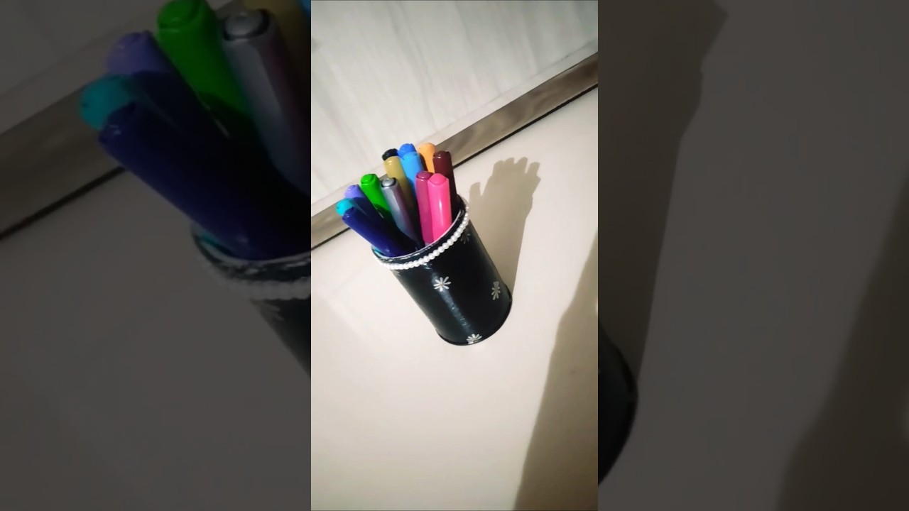 DIY pen holder for you # useing chips box and colour # brush pen # home made 💖✨😍