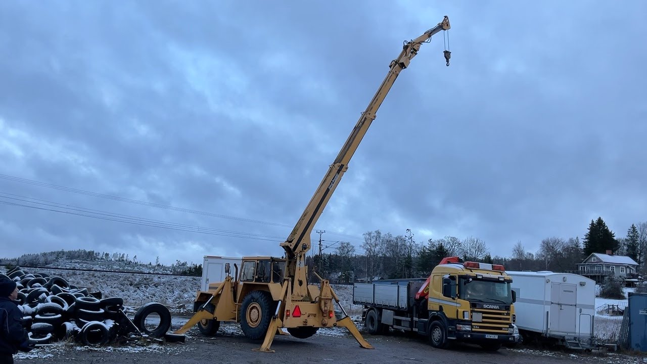 Köp Mobilkran Volvo bm Moelven MK 694 på Klaravik