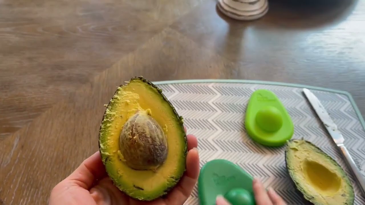 Avocado Huggers by Food Huggers, Silicone Reusable Avocado Savers with Pit Storage Review