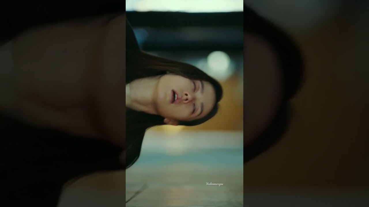 only love can hurt like this😢💔#crashlandingonyou#faintingscene#fainting