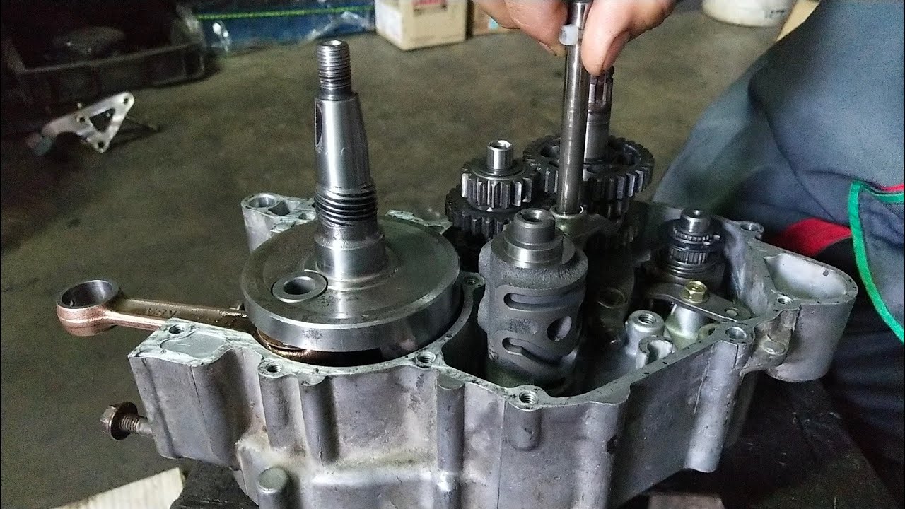 ประกอบเครื่องยนต์ Honda Nova RS ใส่ชุดเพลาข้อเหวี่ยง Beach R  ลูกสูบ บีบ