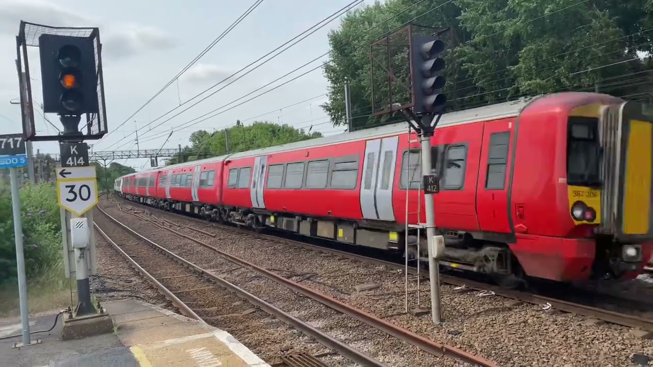 Trains and tones at Harringay ECML (18/6/22)