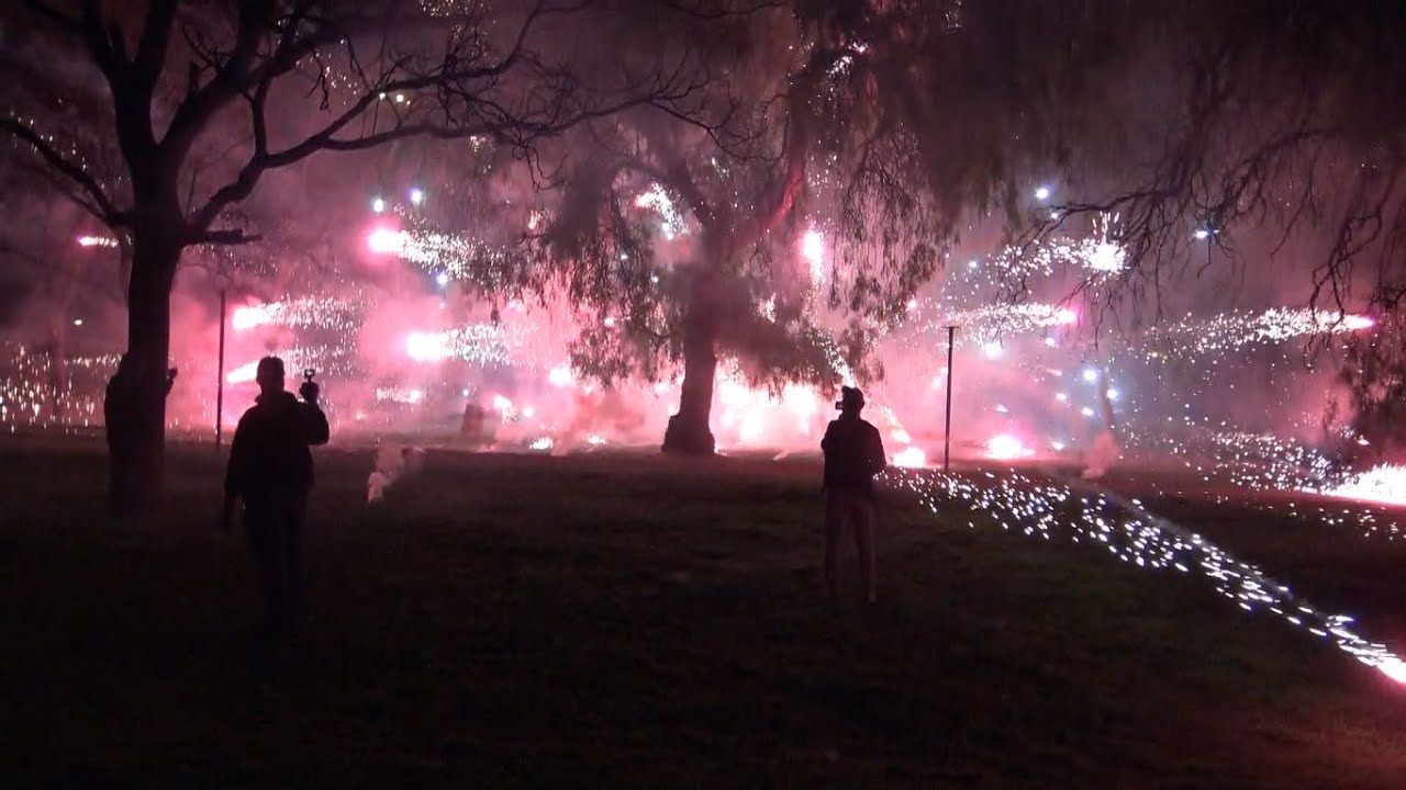 Vuurwerk Avond Beelden Palau Fallas Valencia 2024