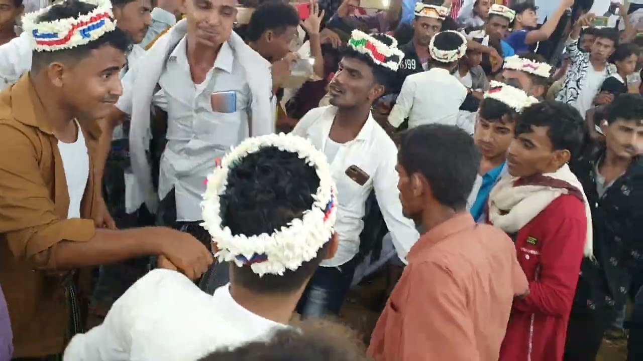 شاهد الفنان/ناصر ابوبكر (من افراح آل الولي)