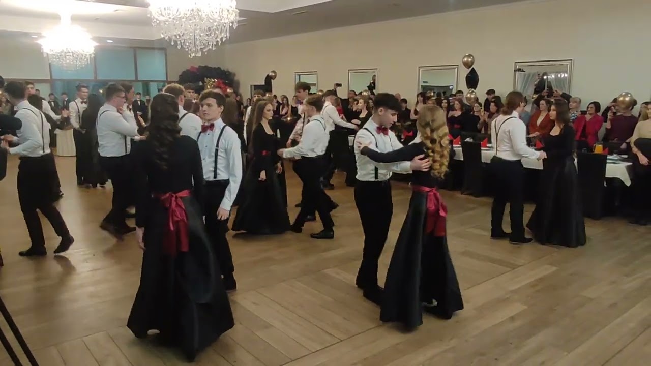 Walc maturzystów LO w Górze
