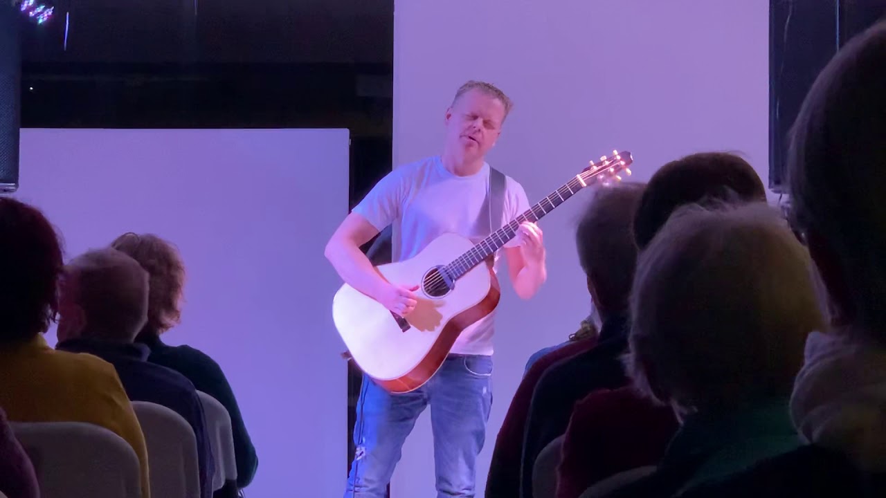 Finlandia hymni. Fingerstyle by Tomi Paldanius