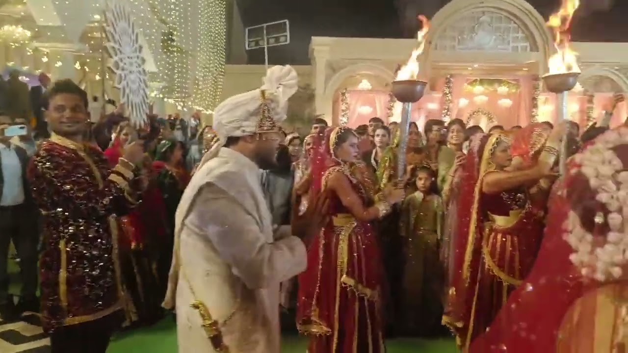 IAS VIKAS MARMAT WEDDING DANCE VIRAL VIVIDEO 💫#wedding #trending #short#viral 🔥#emotional #newstatus