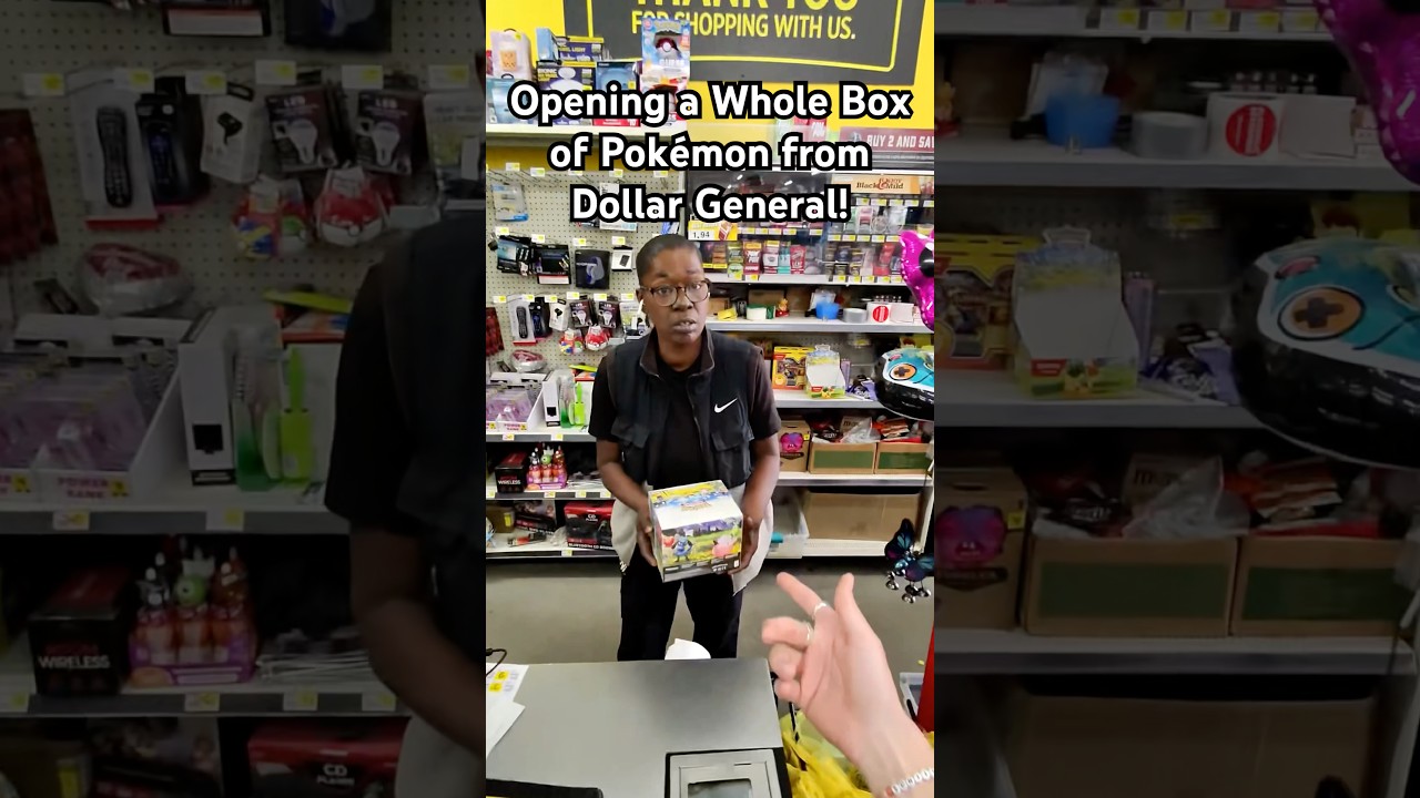 Открываю целую коробку покемонов! #pokemon #pokemoncards #pokemontcg #pokemoncommunity #shorts