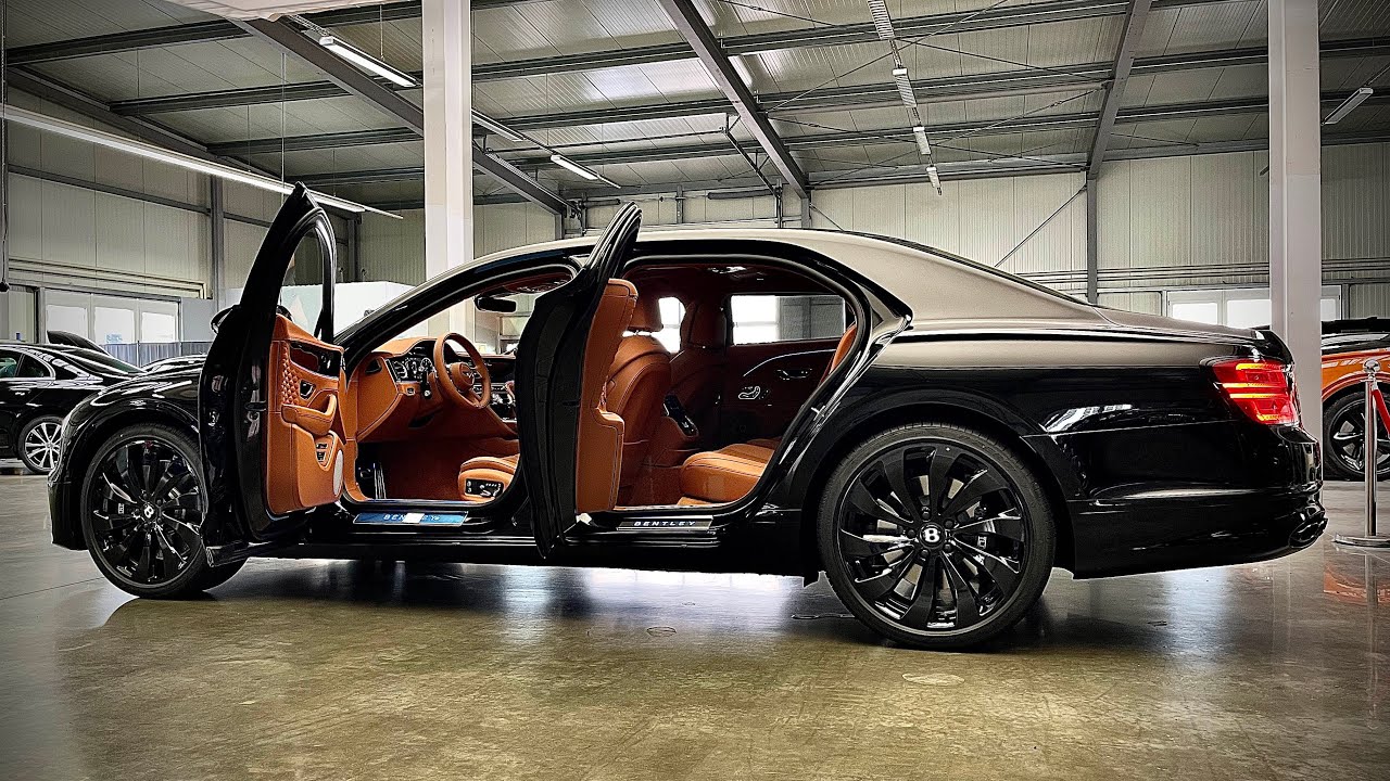 Bentley Flying Spur V8 MY 2022 @www.carsearch.de