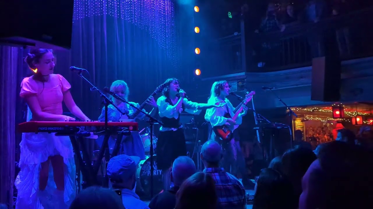 20231104 - The Last Dinner Party - Nothing Matters - Live at Johnny Brenda's, Philadelphia, PA