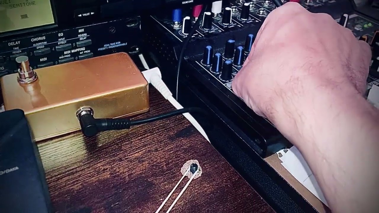 Ring Modulator Demo [passive/homemade]
