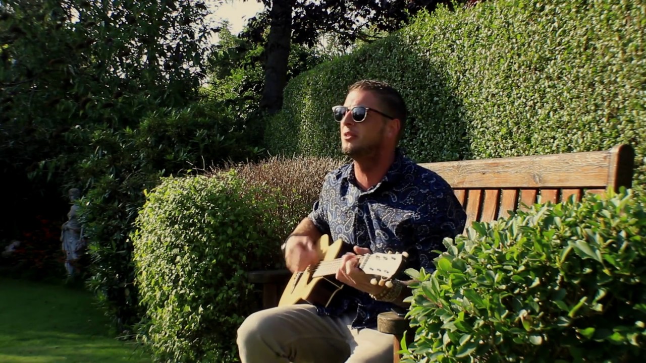 Truly Madly Deeply - Savage Garden - Lee Thomas (Cover)