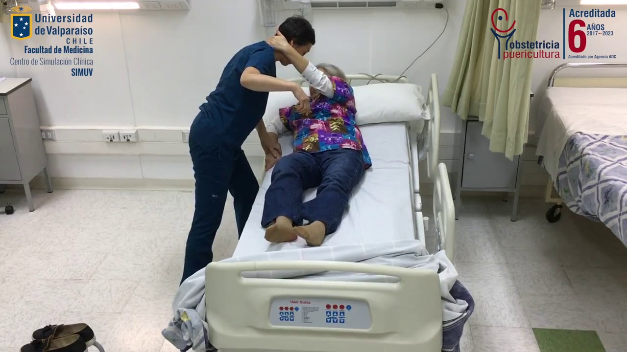 Movilización de paciente colaborador  desde  posición decúbito sedente al borde de la cama