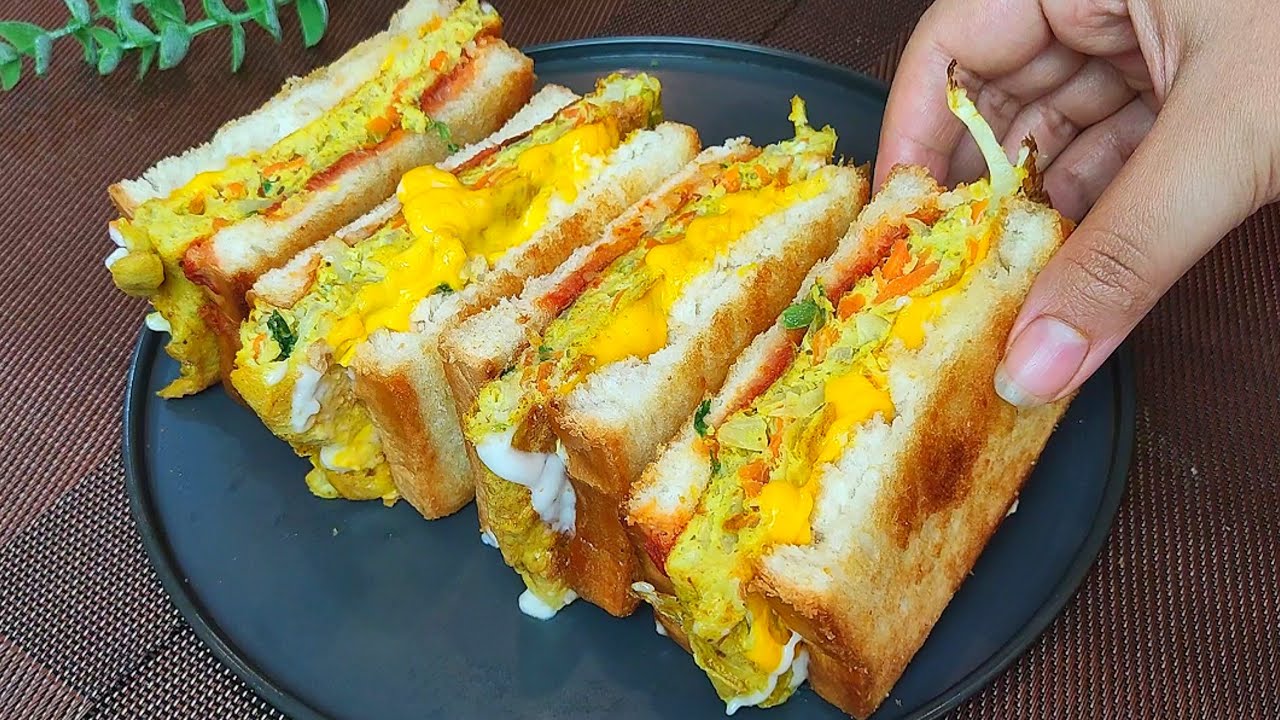 Quick delicious toasts for Christmas and holidays breakfast! no oven! They melt in mouth!