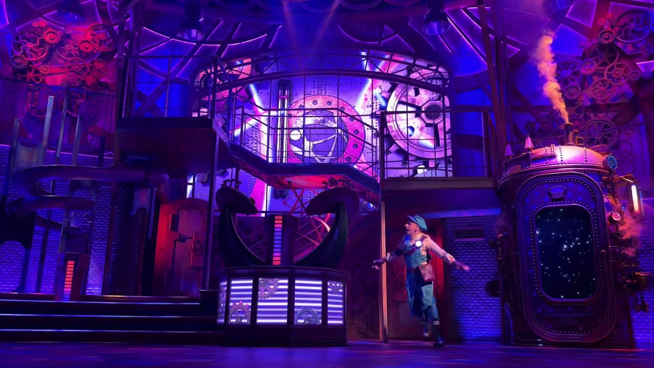 Minnie’s Dream Factory. New Show Premier 