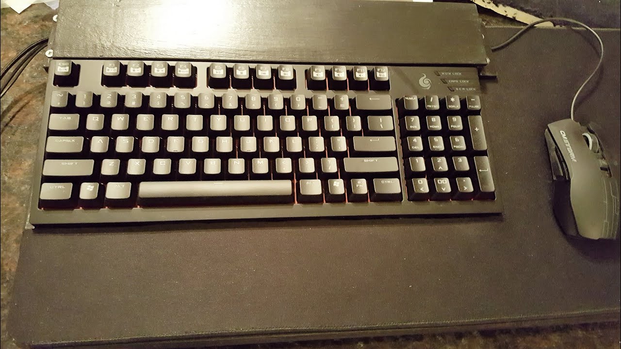 DIY Gaming Lapboard/lapdesk