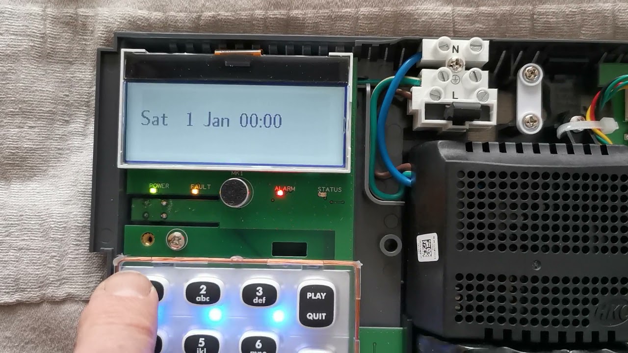 Replace Battery HKC Quantum 70