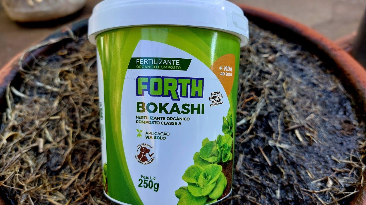 COLOQUEI BOKASHI EM MINHAS FRUTÍFERAS | ADUBO ORGÂNICO!!