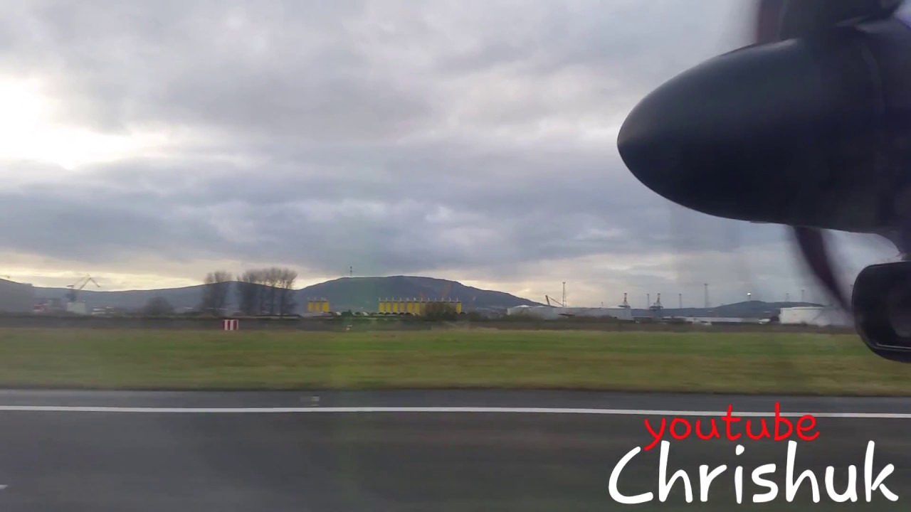 Belfast City Airport: Flybe Taxi & Takeoff
