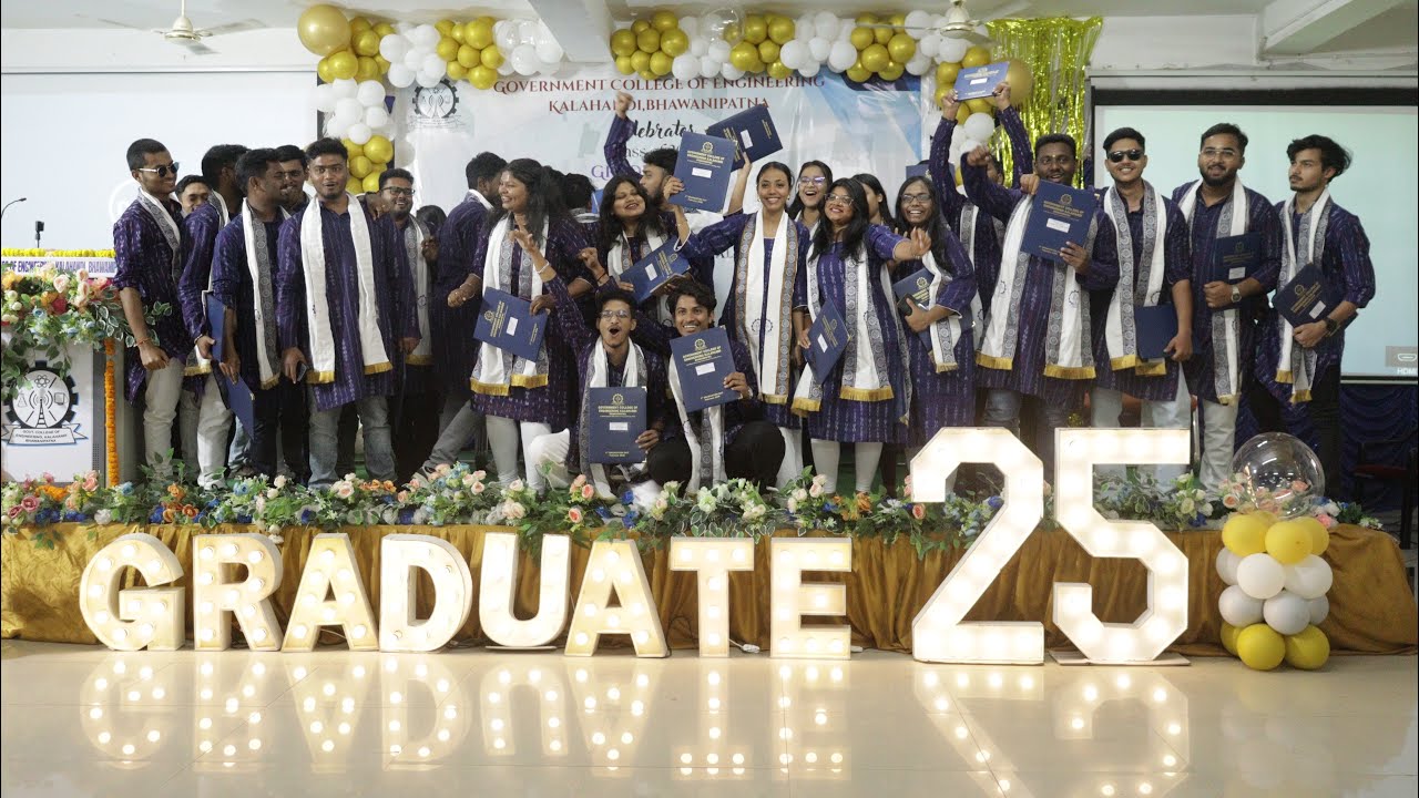 The End of My Engineering Journey 🎓 | Graduation Day Vlog | 4 Years of Memories