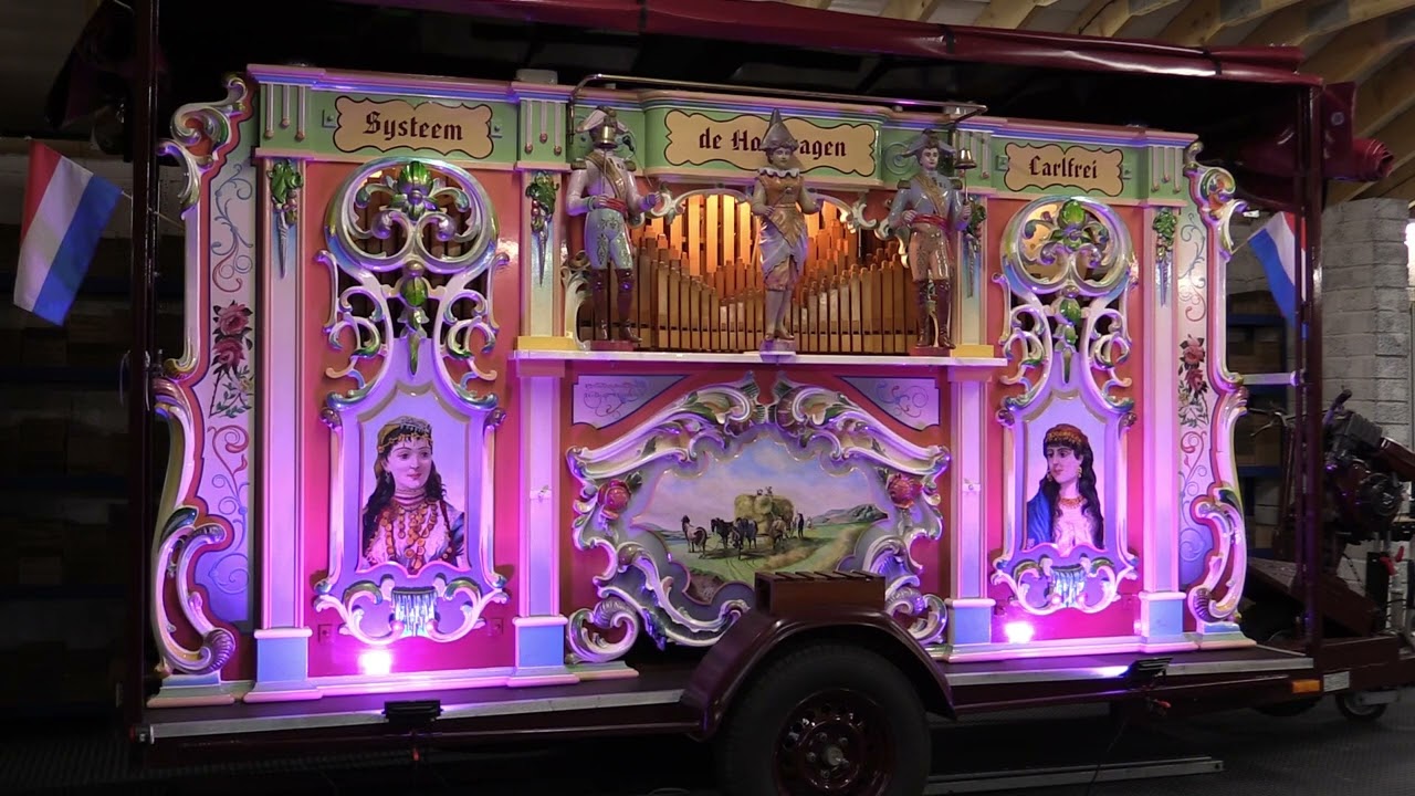 Draaiorgel de Hooiwagen plays Doe Mij 'N Rondje
