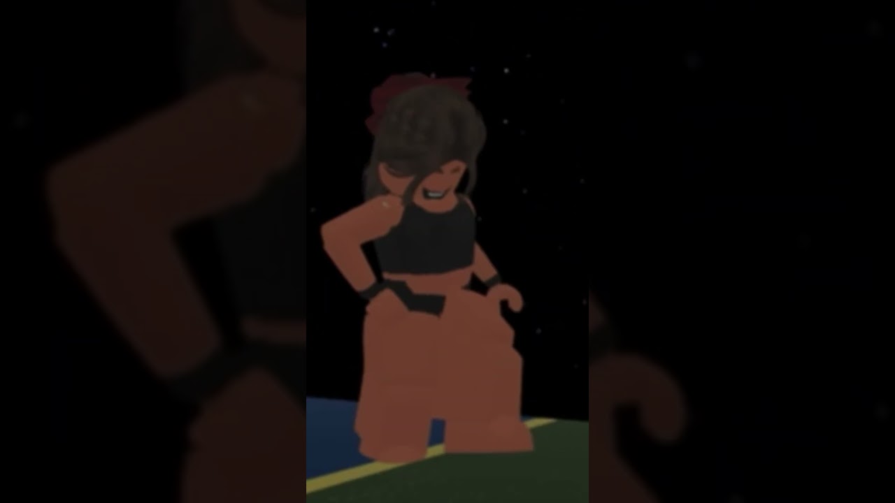Giantess Belle #roblox #city #stomp #giantess #giantgirl #crush #stomp #flatten #giantwoman #town