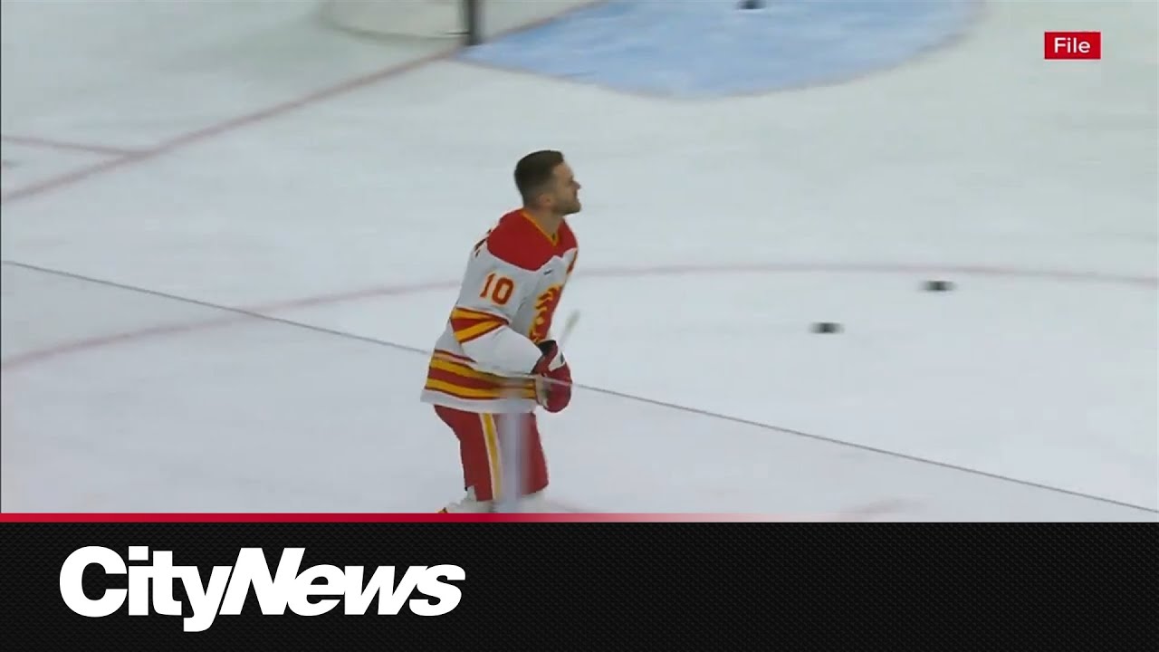 Calgary Flames forward Jonathan Huberdeau to undergo season-ending hip surgery