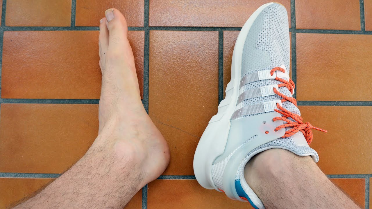 Adidas EQT Support With VS Without Socks