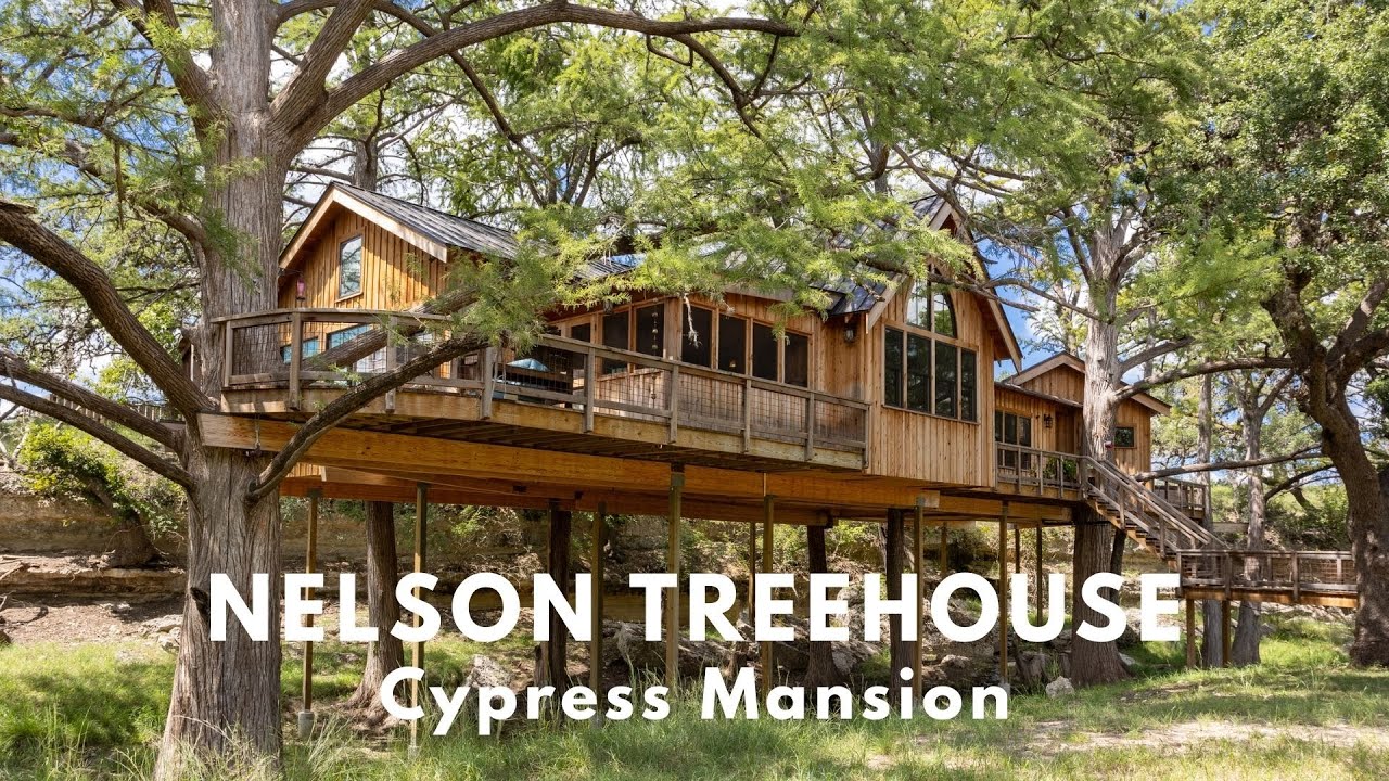 The Biggest Nelson Treehouse - Cypress Mansion