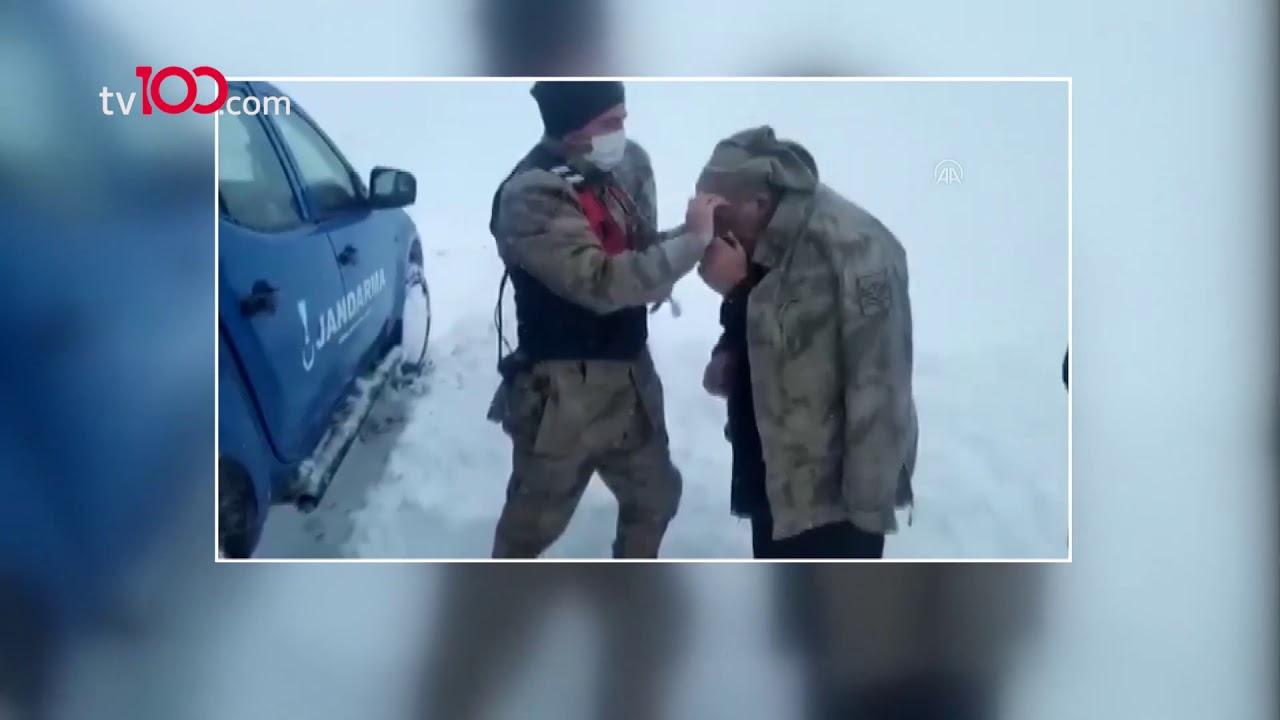 Donma tehlikesi geçiren yaşlı adamın imdadına Mehmetçik yetişti