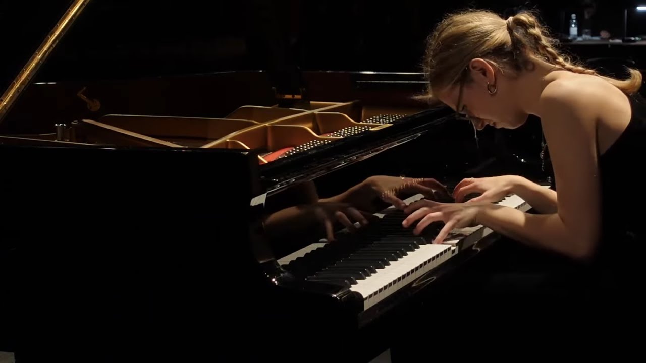 Stravinsky/Agosti: Firebird Suite (Danse infernale, Berceuse, Finale) 
