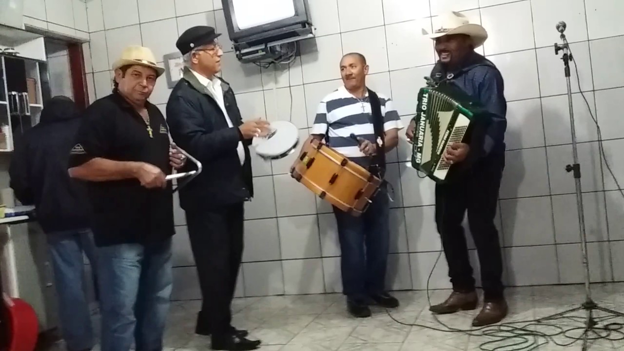 Trio Januária