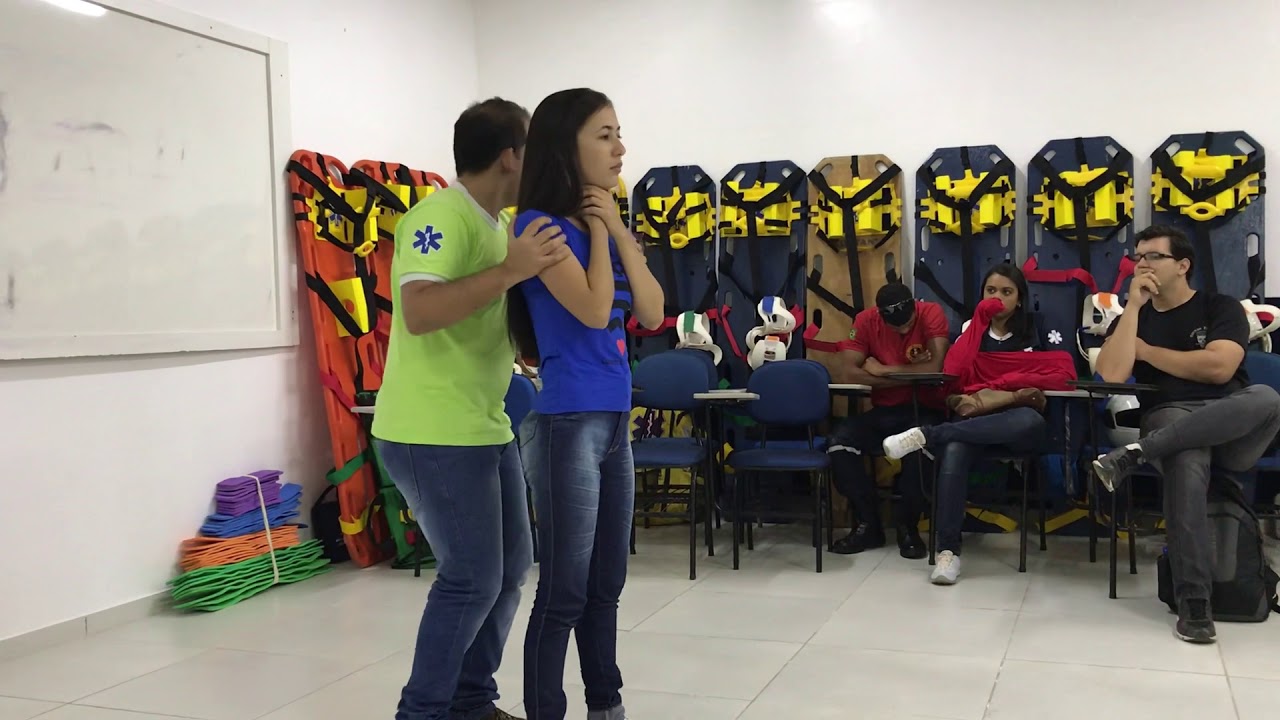 MANOBRA DE HEIMLICH