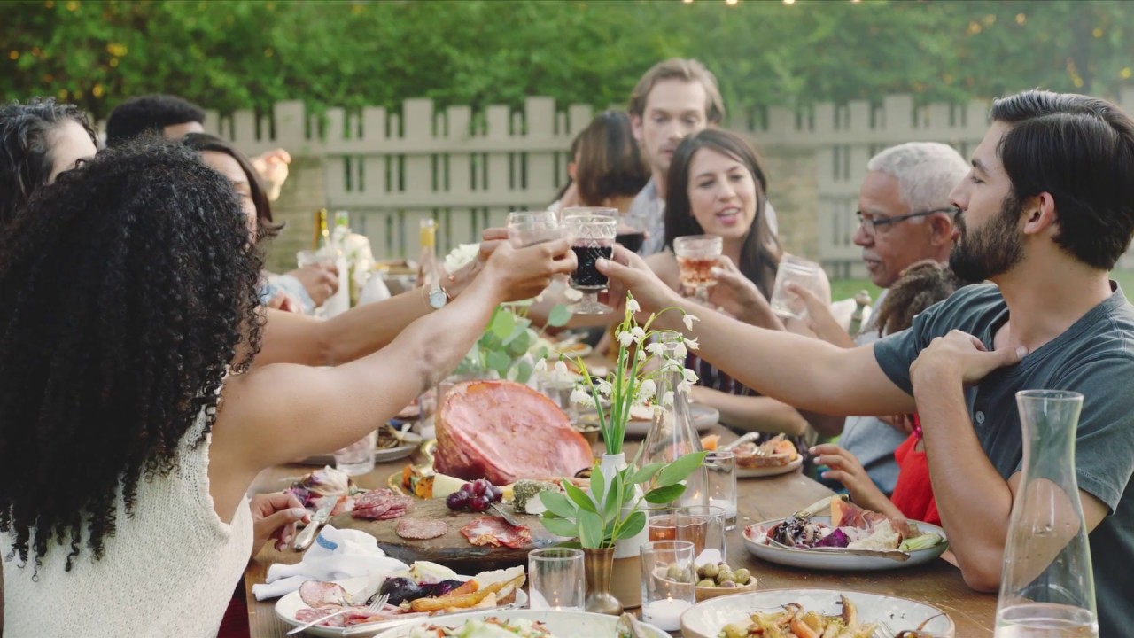 Choose The Table - Family Dinner