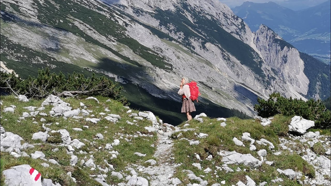 Rundtour im Karwendel in drei Tagen von Scharnitz über die Moeslalm und dem Halleranger Haus