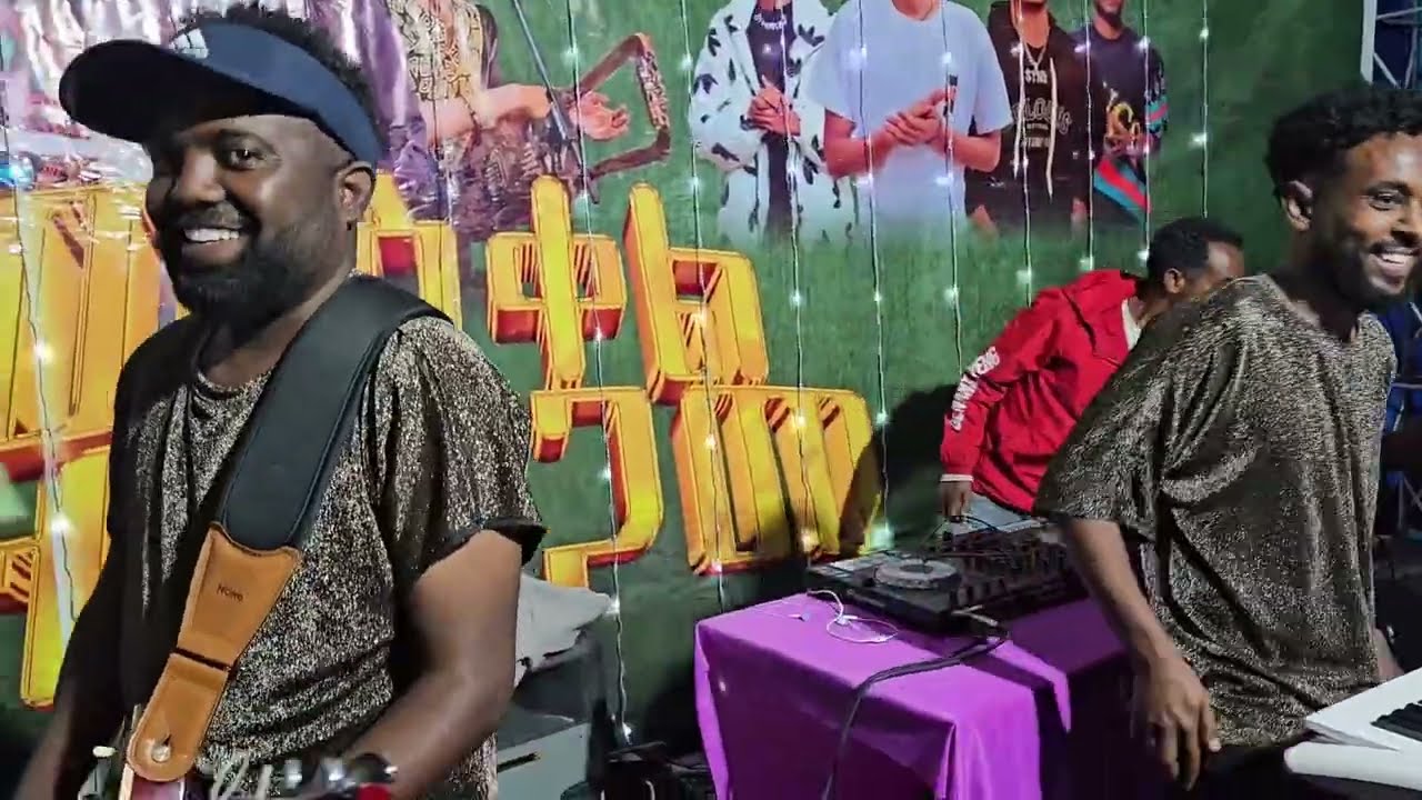 ጆን ክራር ኣብ መድረኽ ዓጋመ ዘዕበደ መድረኽ yowhanis araya(john kirar)