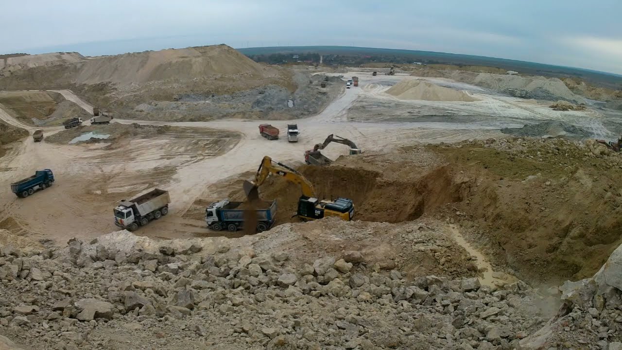 Machines Work Channel , Caterpillar 352 Excavator Loading  , Mercedes , Volvo , Man ,Scania Trucks