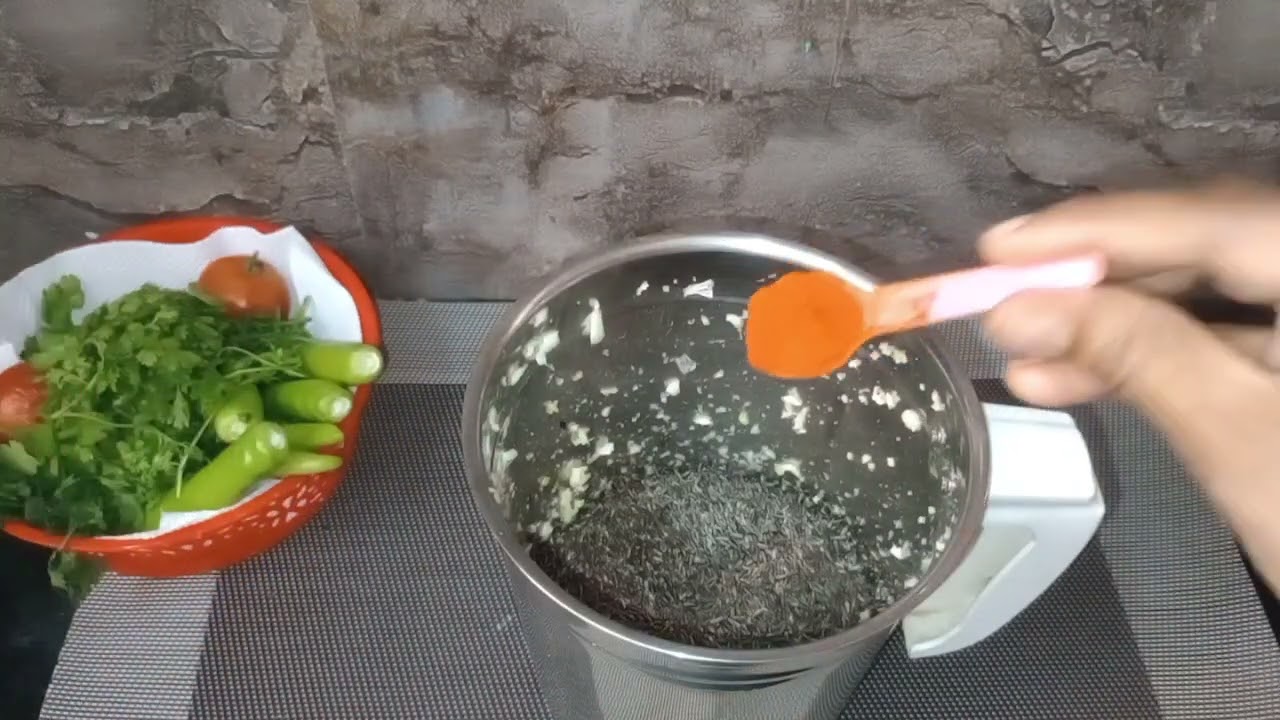कारळयाची चटणी | जेवणाची चव वाढवणारी खुरसणीची चटणी  | Khurasani Chutney by KirtiDelightsLife 