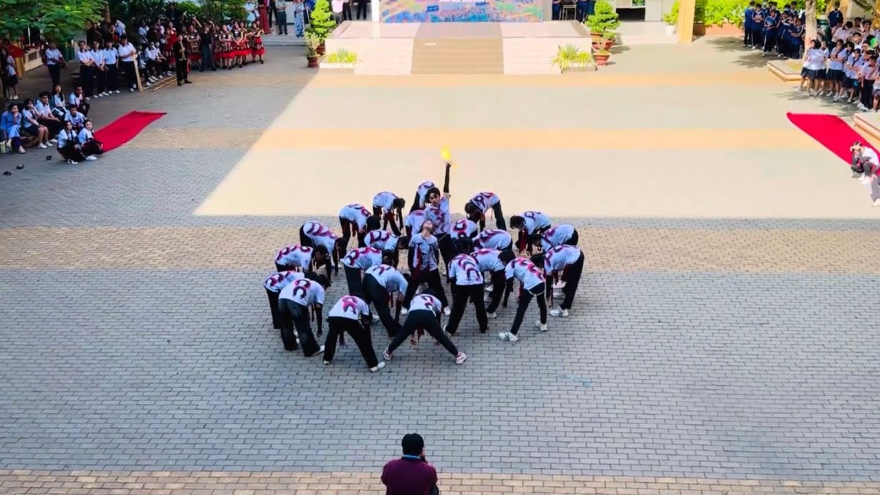 Lớp 12A12 || Flashmob 2023-2024 || THPT NTT