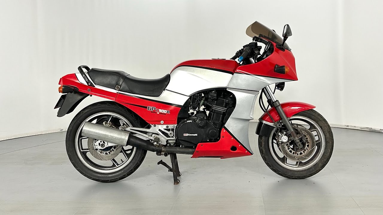 Kawasaki GPZ900